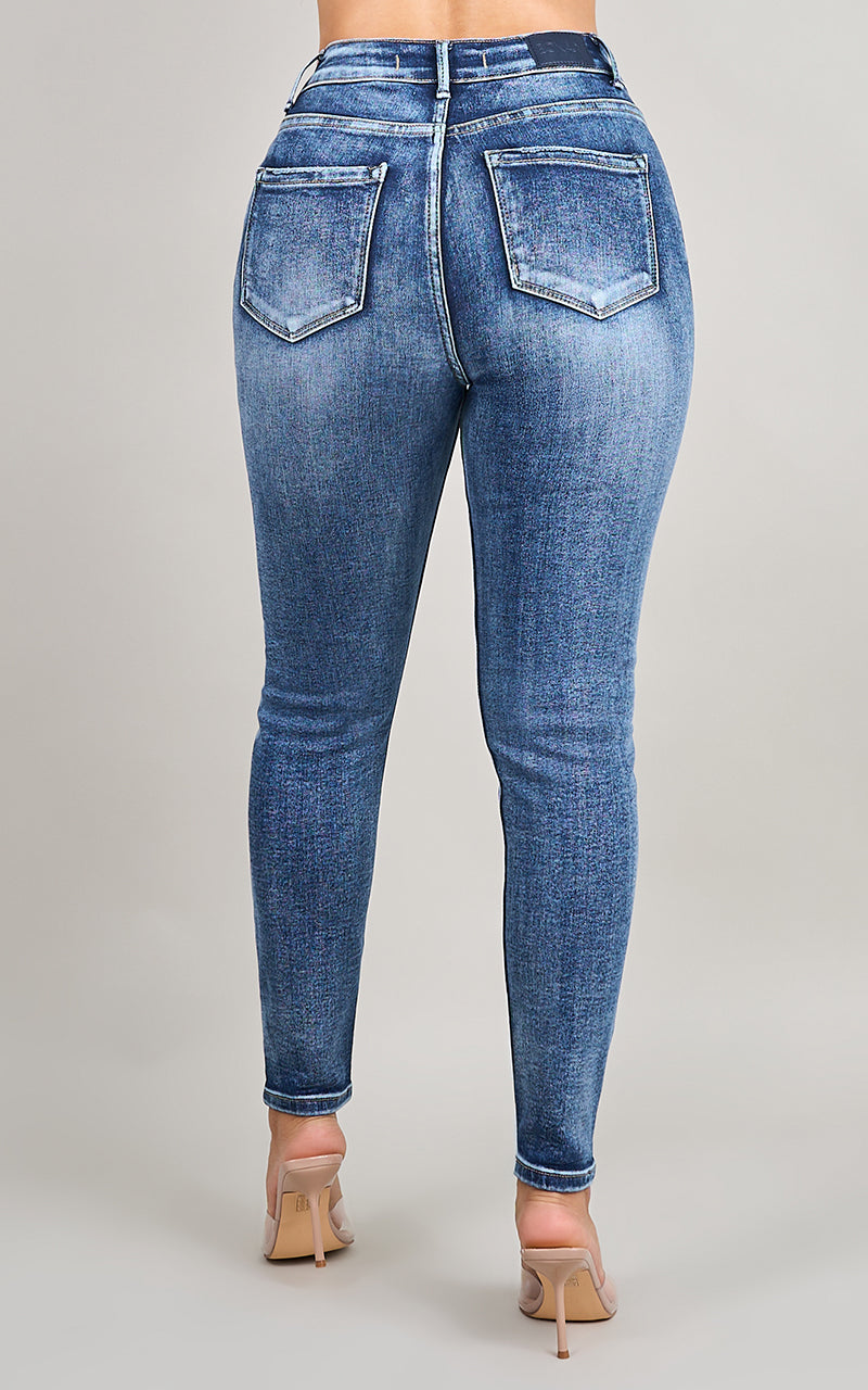 BASIC SKINNY ANKLE JEANS