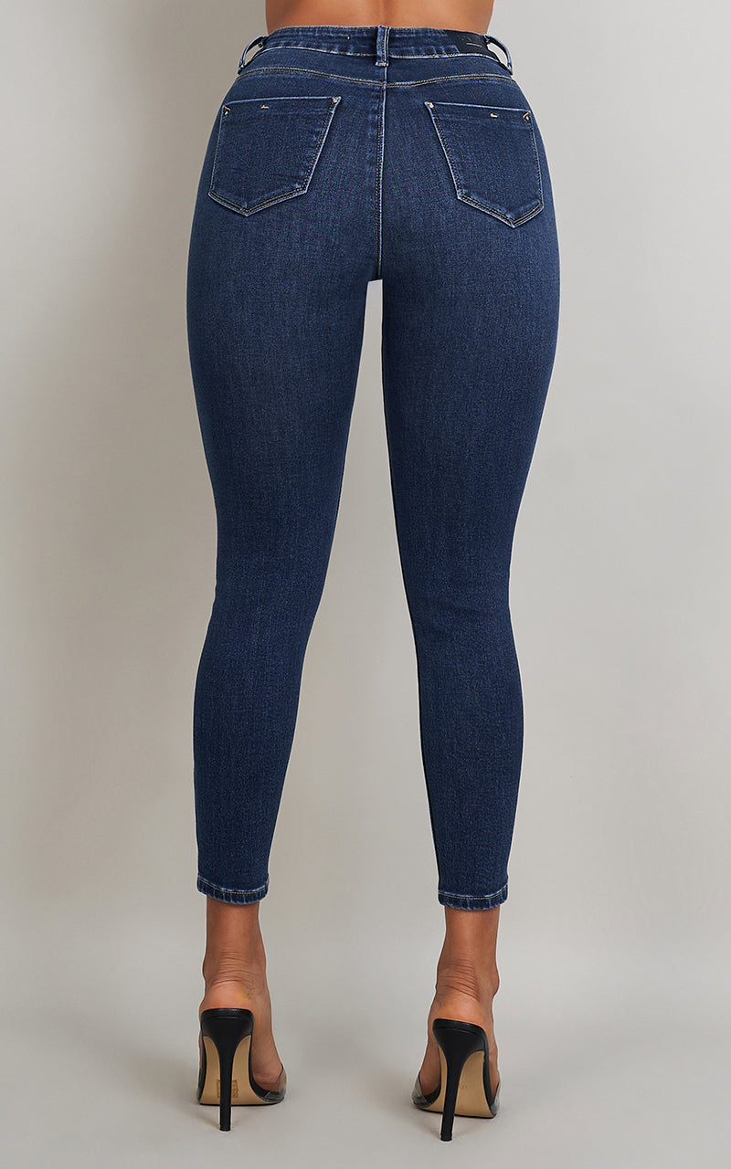 BASIC SKINNY ANKLE JEANS