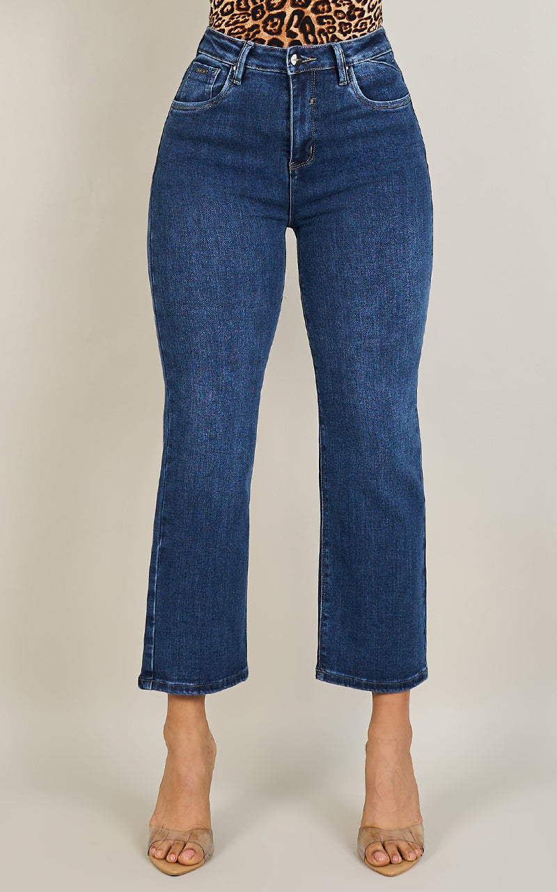 BASIC STRAIGHT CROPPED JEANS