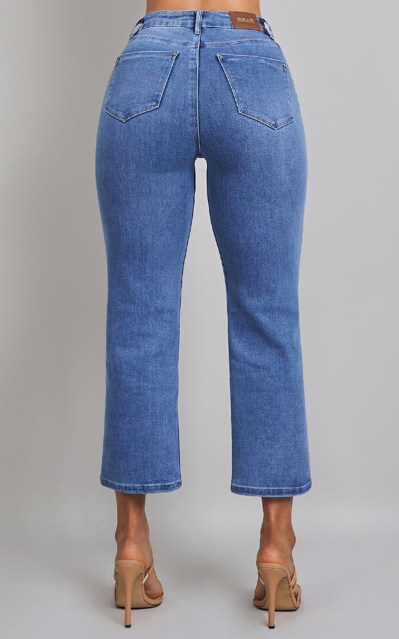 BASIC STRAIGHT CROPPED JEANS