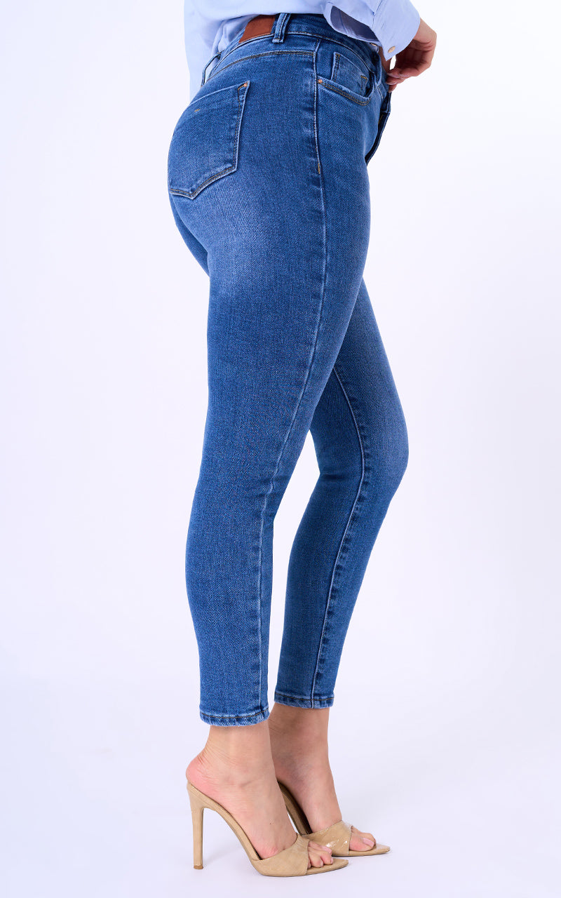 BASIC SKINNY ANKLE JEANS