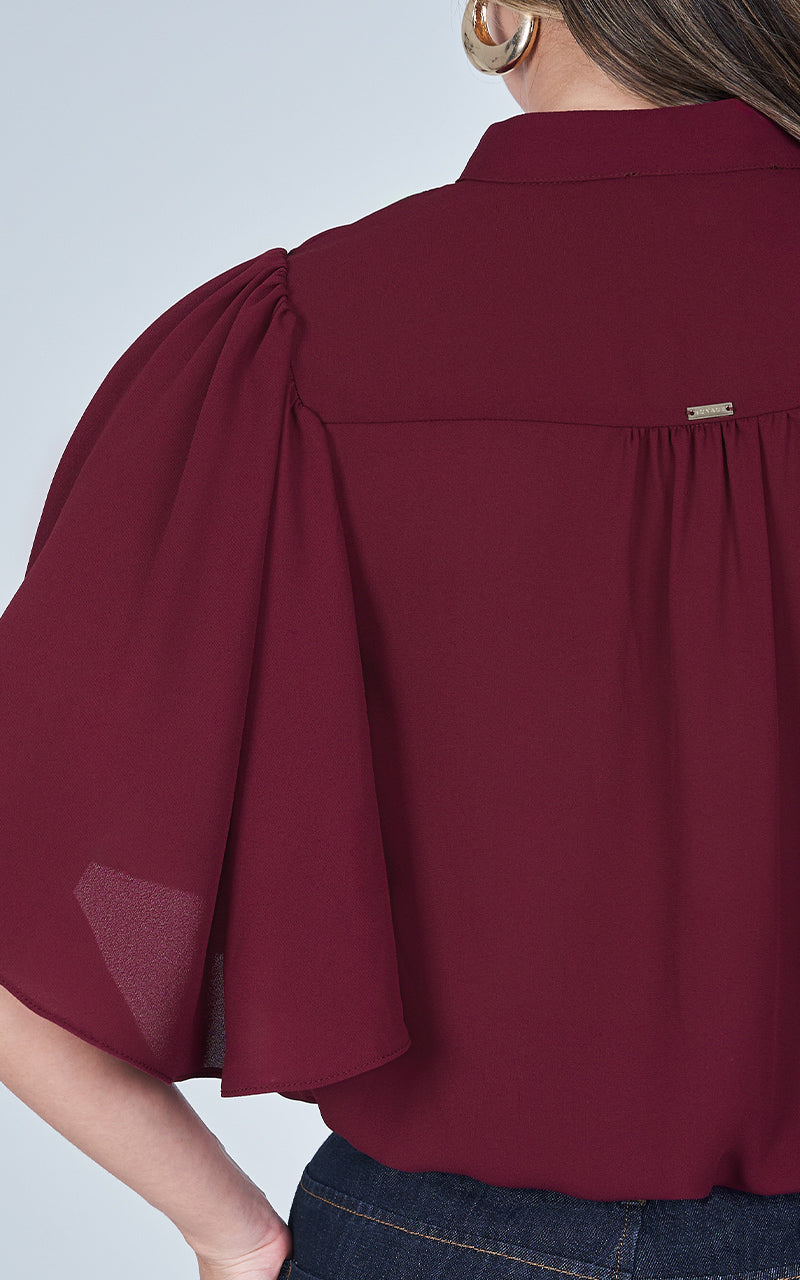 STAY LOVELY BLOUSE