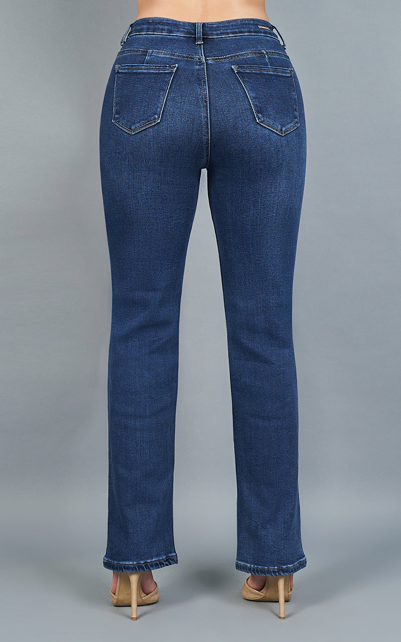CLARA STRAIGHT JEANS