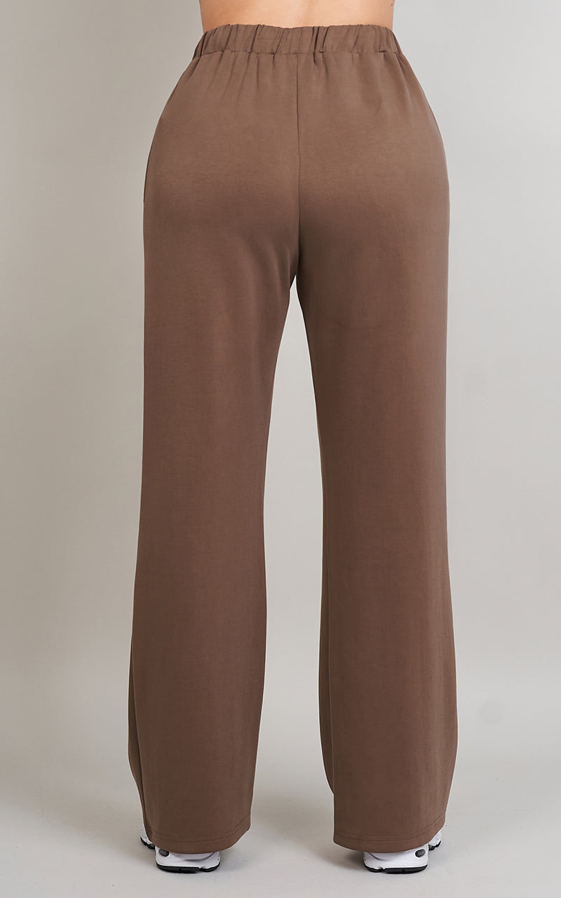 JET SET SWEATER & PANTS