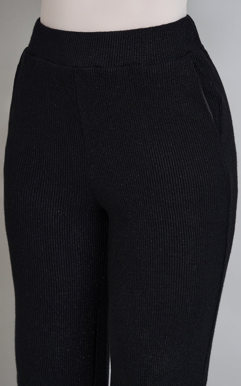 COLLECTS MOMENTS SWEATER & PANTS NEGRO