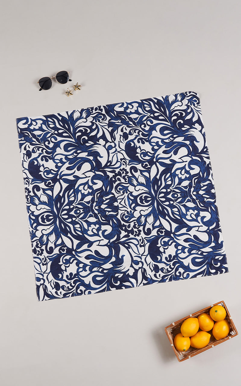 TIMELESS BLUE SCARF