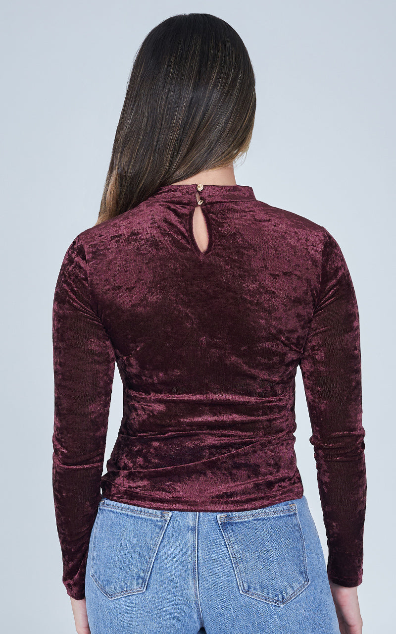 MYSTERY OF LOVE TOP