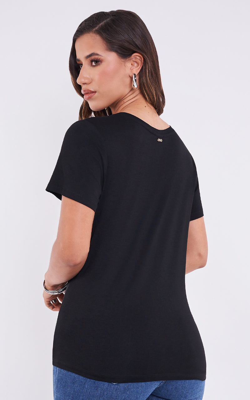 ITZEL T-SHIRT