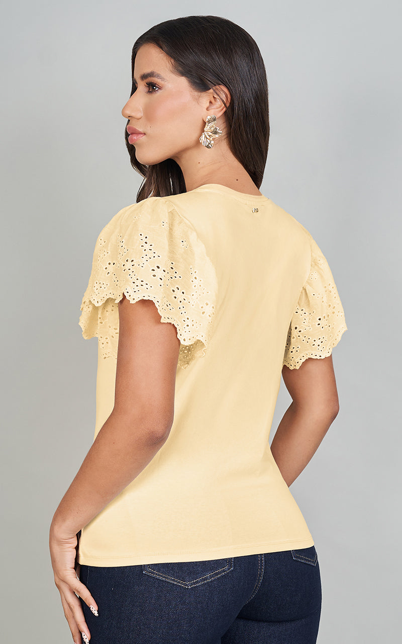 GISELLE T-SHIRT