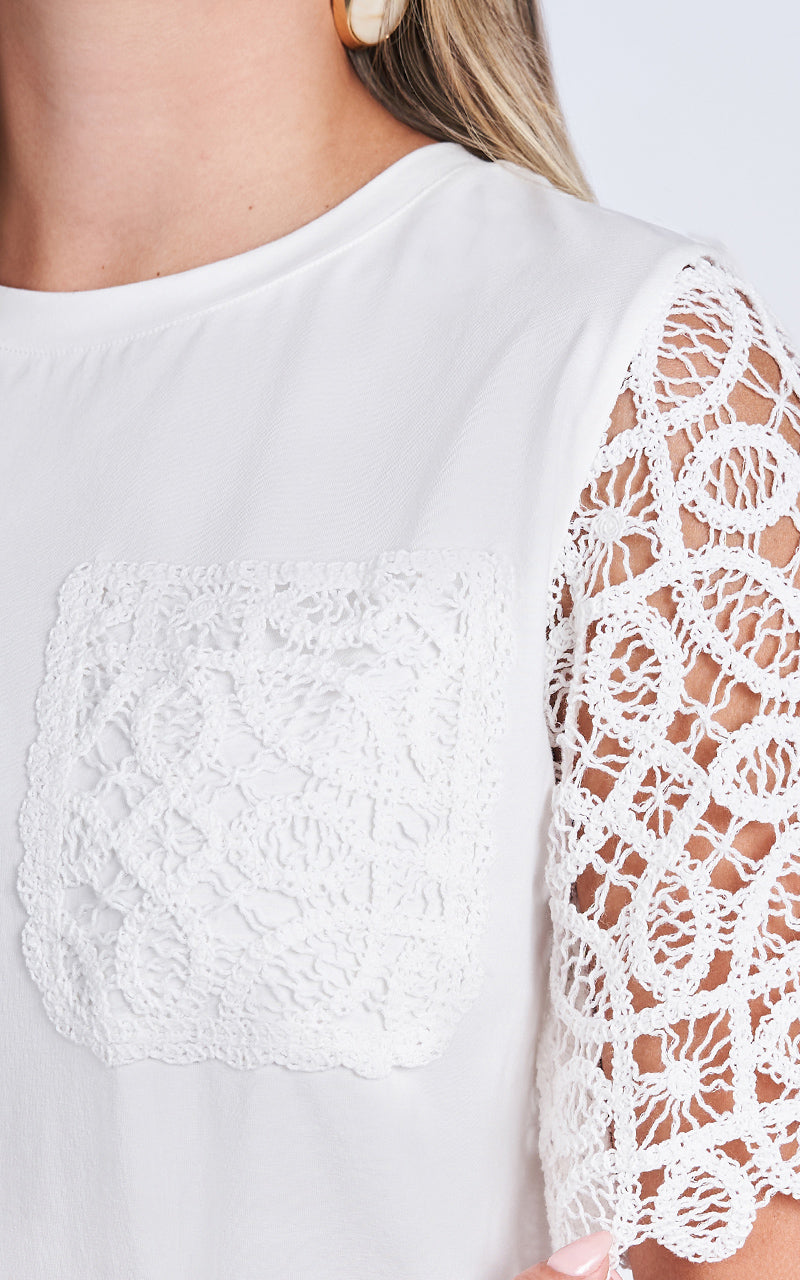 ADELAIDE T-SHIRT
