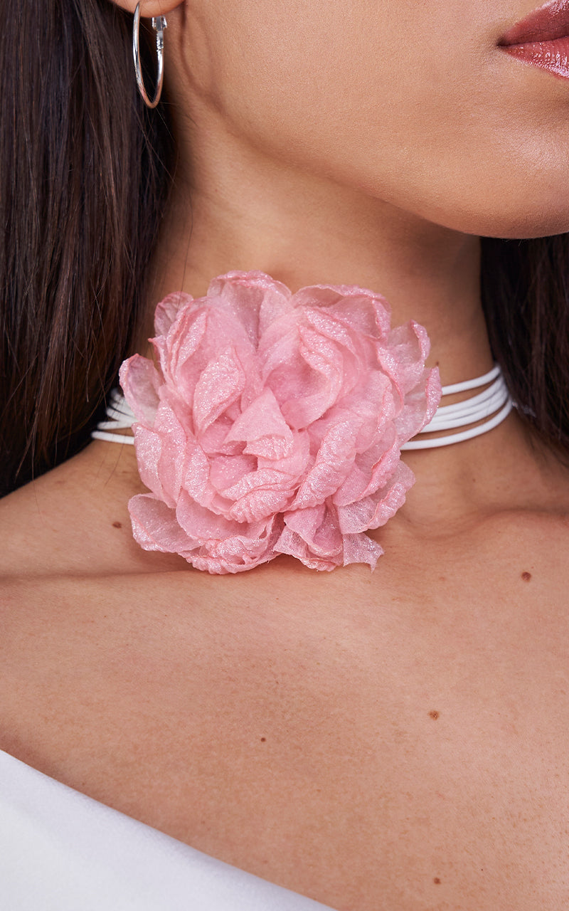 BOHEMIAN FLOWER CHOKER