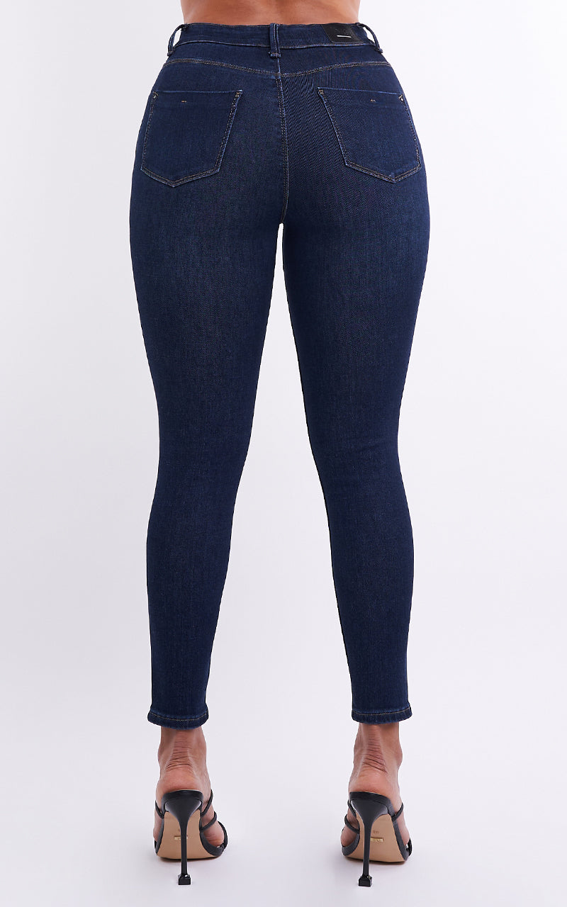 BASIC SKINNY ANKLE JEANS