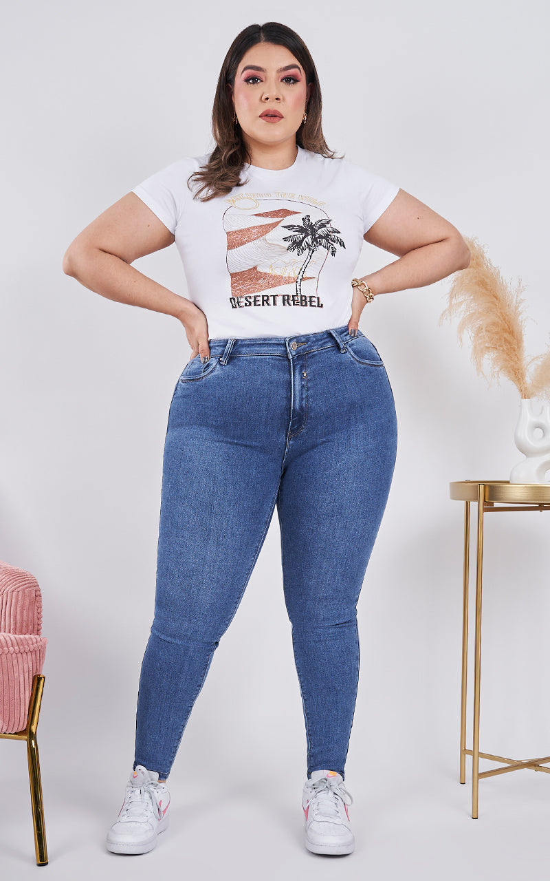 PLUS SIZE SKINNY ANKLE JEANS