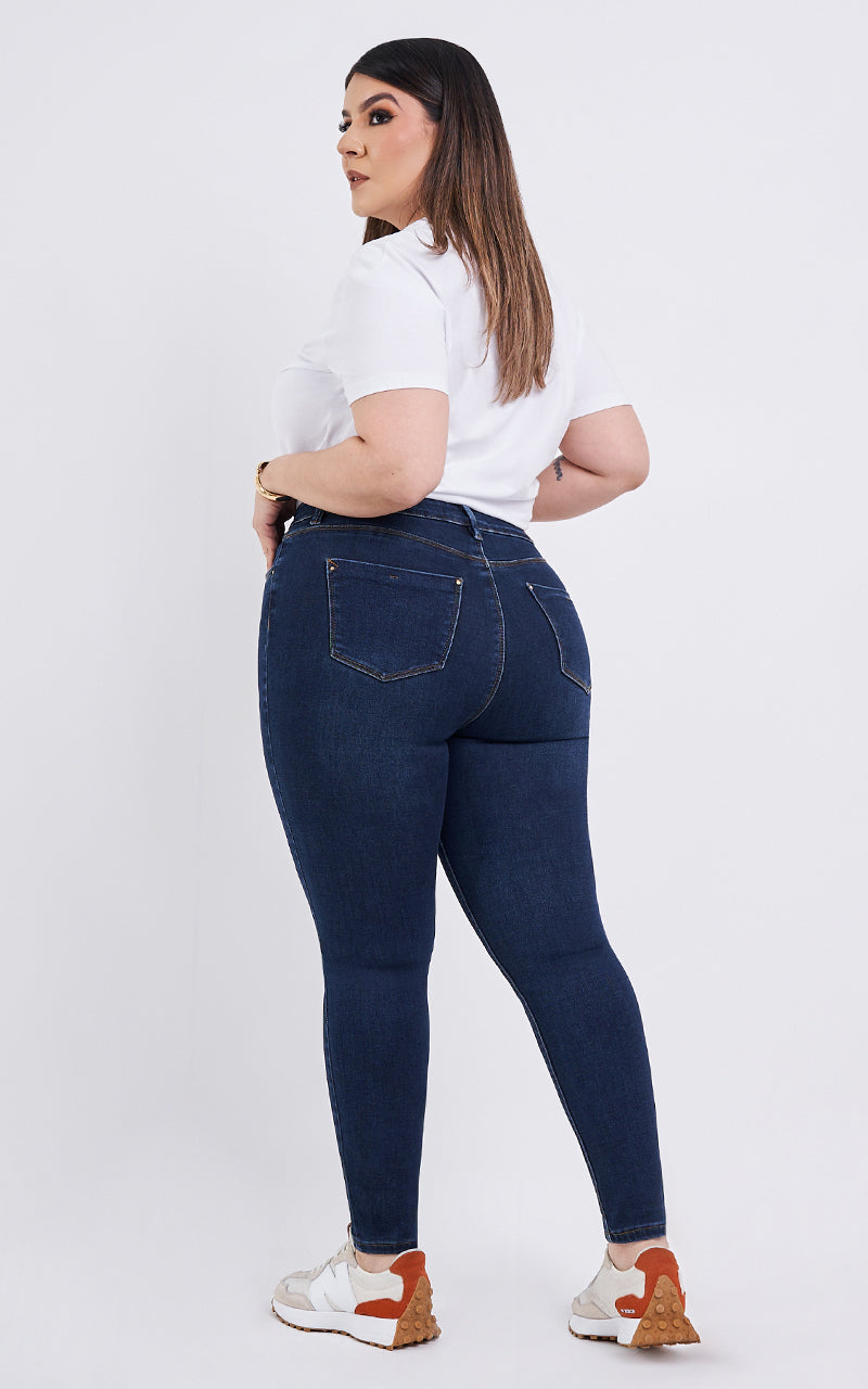 PLUS SIZE SKINNY ANKLE JEANS