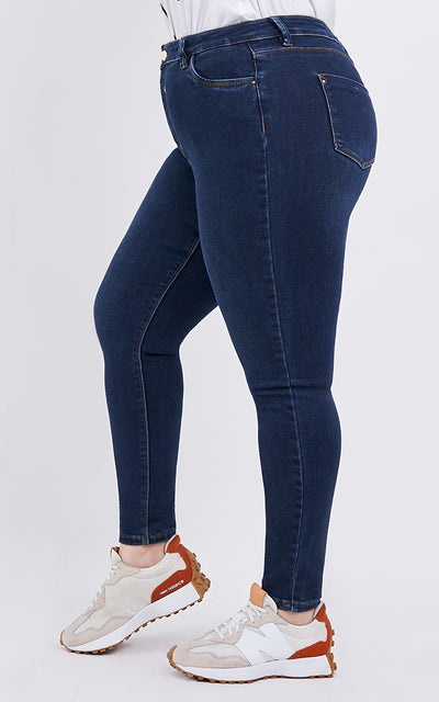 PLUS SIZE SKINNY ANKLE JEANS