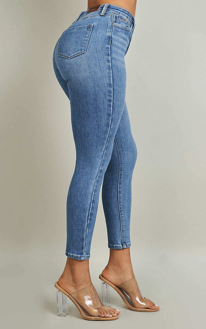 BASIC SKINNY ANKLE JEANS
