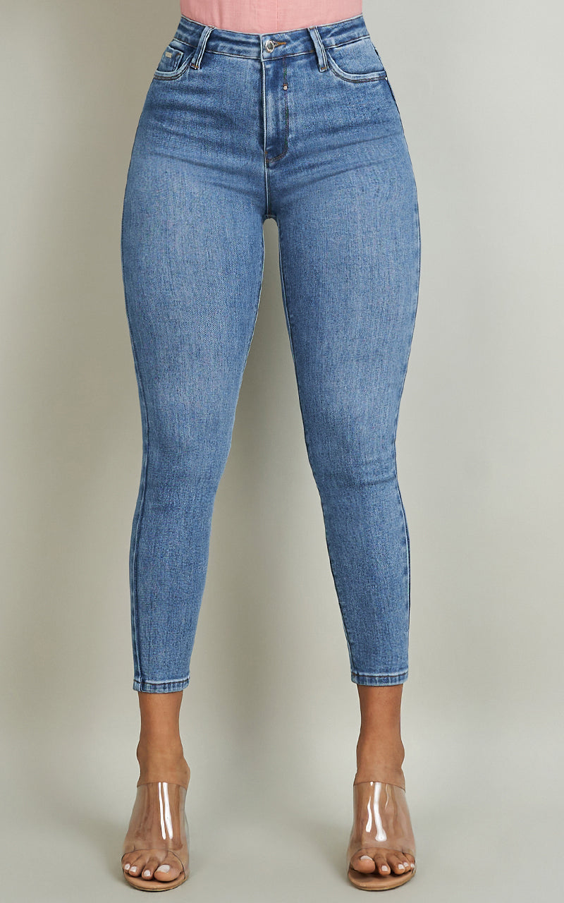 BASIC SKINNY ANKLE JEANS