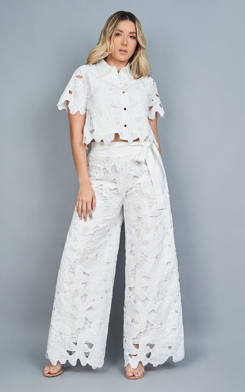 DELICATE FLOWERS SHIRT & PANTS