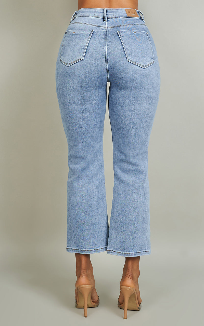 BASIC STRAIGHT CROPPED JEANS