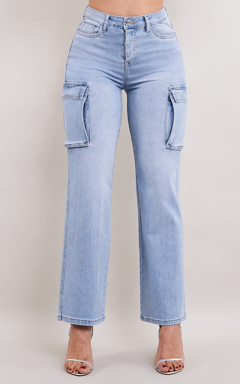 ALEJANDRA STRAIGHT JEANS