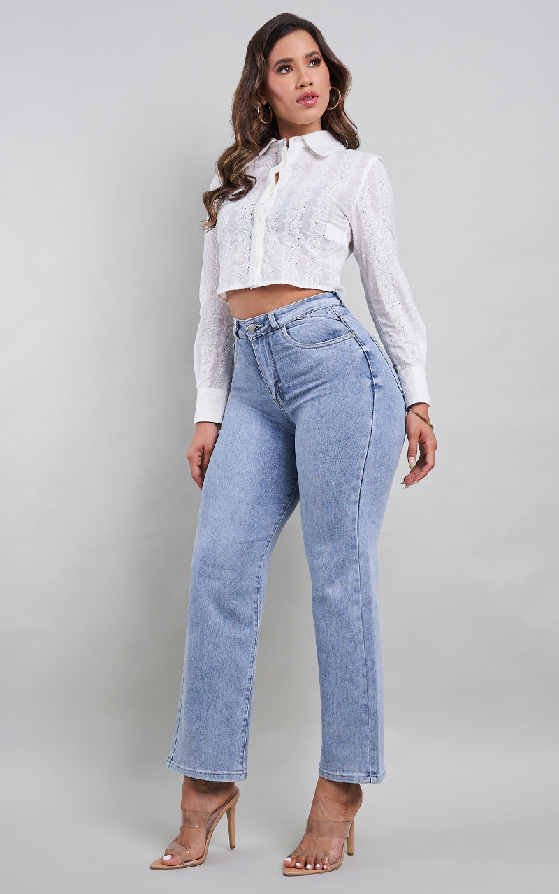 MAGIC STRAIGHT JEANS