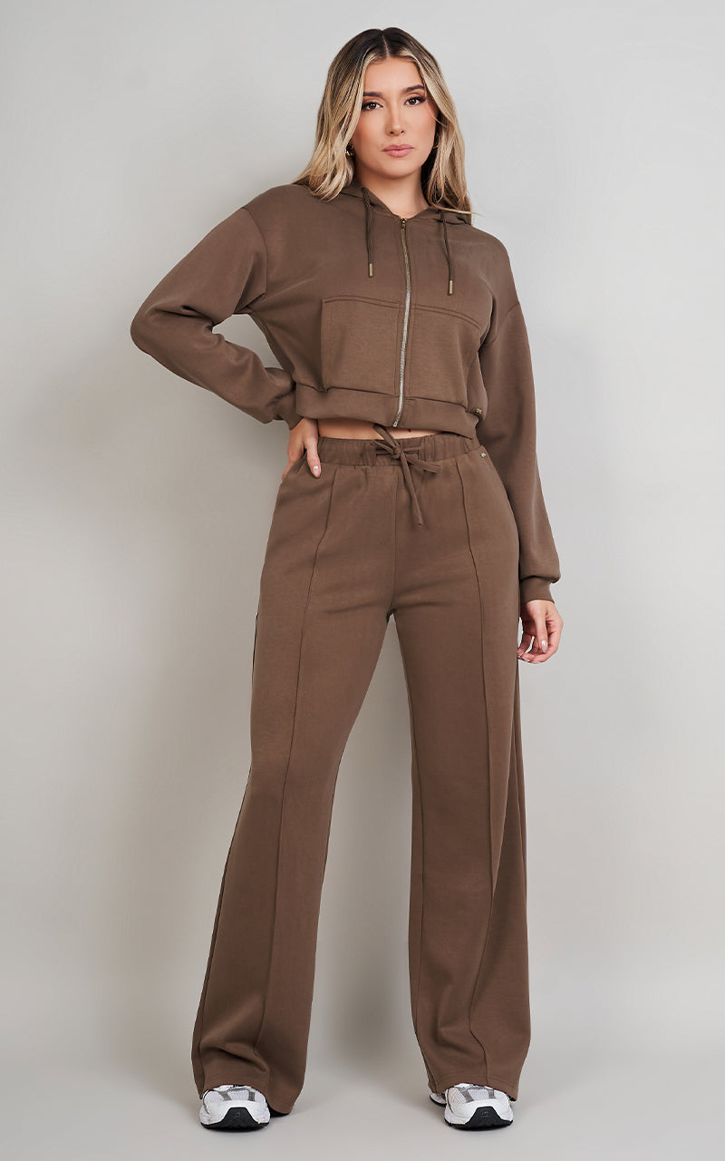 JET SET SWEATER & PANTS