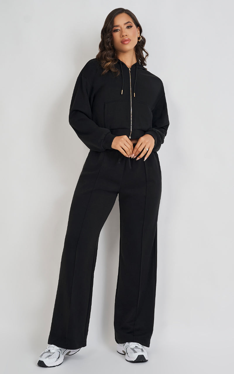 JET SET SWEATER & PANTS