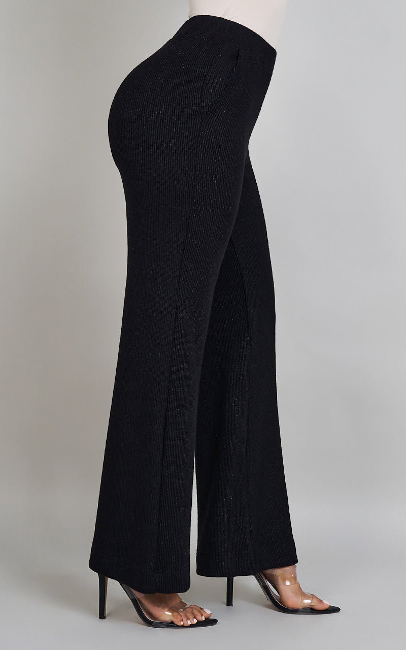 COLLECTS MOMENTS SWEATER & PANTS NEGRO