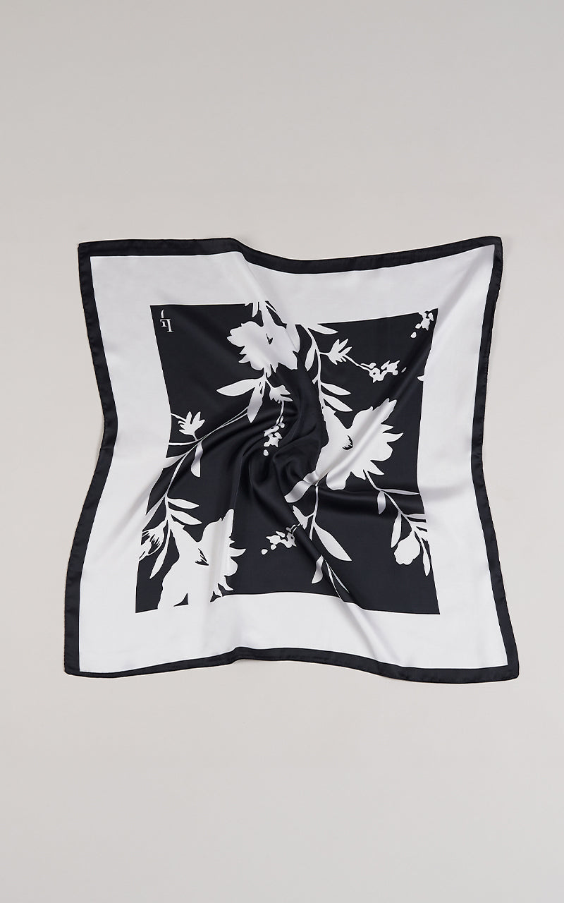 MIDNIGHT BLOOM SCARF