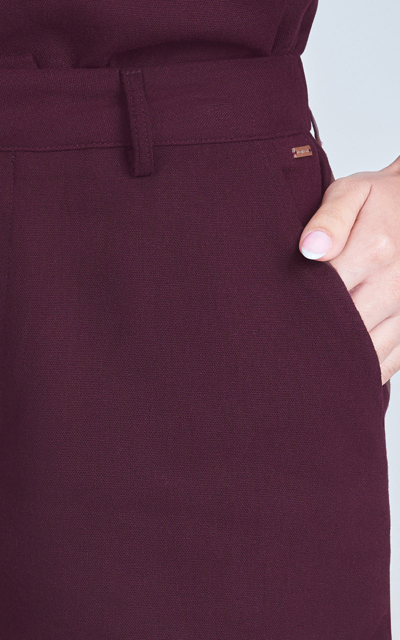 CHARMING SHORT