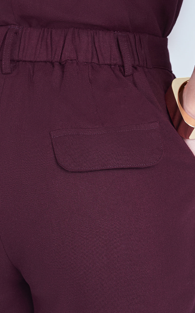 CHARMING SHORT