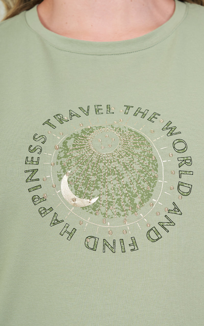 TRAVEL THE WORLD T-SHIRT