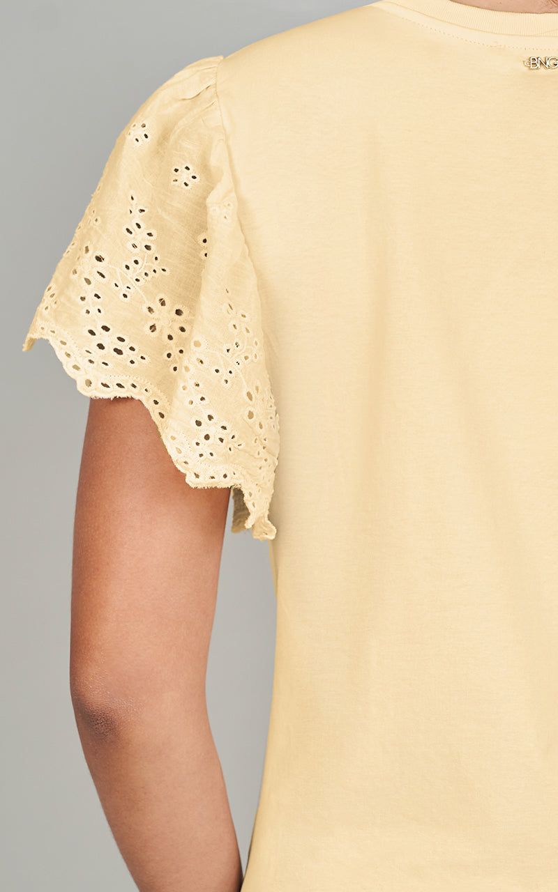 GISELLE T-SHIRT