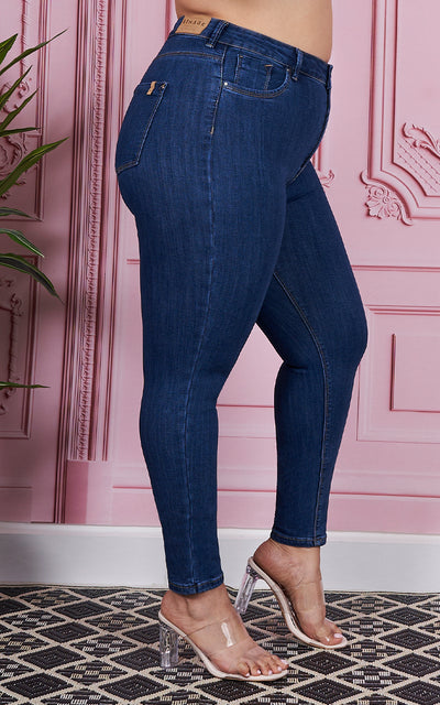 PLUS SIZE SKINNY ANKLE JEANS
