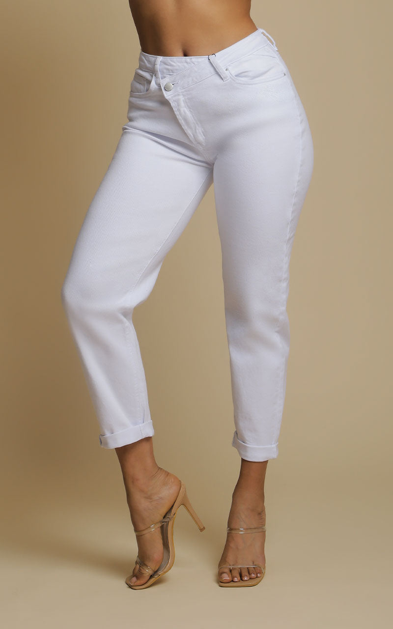 JEANS MOM TIRO ALTO BLANCO