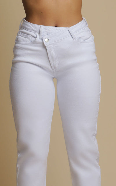 JEANS MOM TIRO ALTO BLANCO