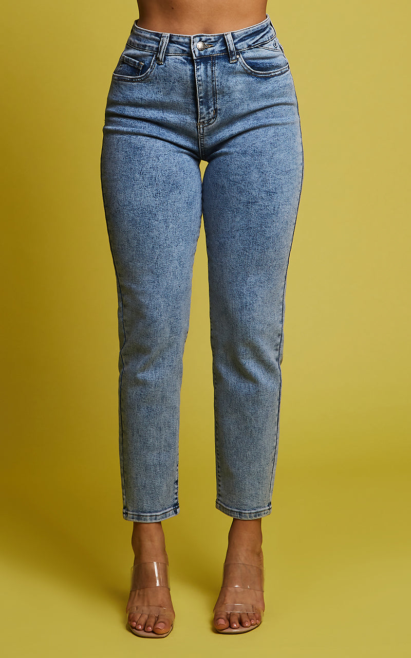 SARAI MOM JEANS