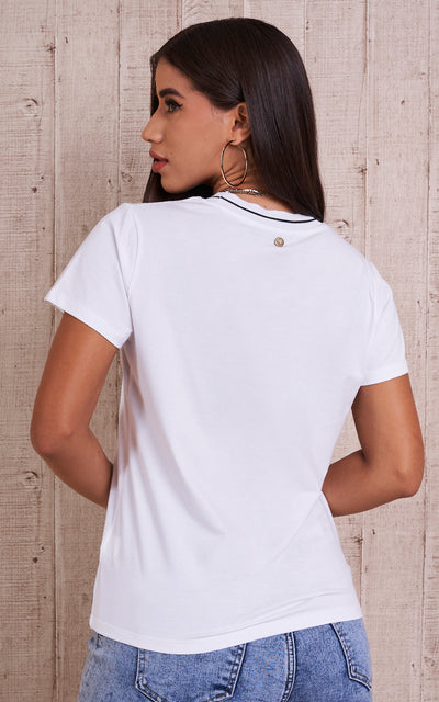 PRETTIEST CASUALITY T-SHIRT